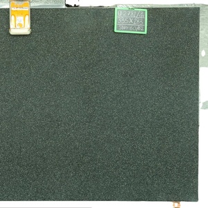 Losas de baldosas grandes pulidas de granito verde Hassan moderno de alta calidad, losas de alta resistencia para monumentos de lápidas elegantes - Product Image 1