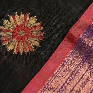 Black Cotton Silk <b>Saree</b> with Hand Embroidered <b>Golden</b> Motifs Breathable Decorative Feature - Product Image 5