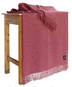 Couverture en laine d'alpaga mélangée, couleur unie, tissage plat, avec franges - Product Image 1