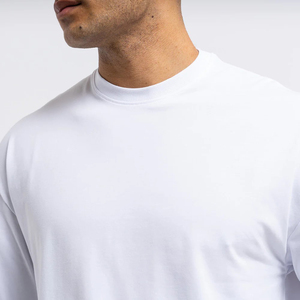 Camiseta de Hombre de Alta Calidad, Tejida en Mezcla de Poliéster/Algodón, Manga Corta, Cuello Redondo, Corte Regular, Personalizable, Color Sólido, 200g, Secado Rápido - Product Image 4