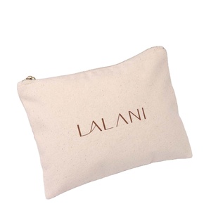 Vente en gros Pochette à fermeture éclair en toile de coton personnalisée écologique Trousse de maquillage réutilisable avec logo à motif de bonbon Style tendance - Product Image 1