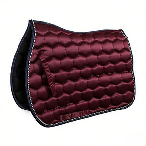 Tapis de selle équestre en cuir personnalisable de haute qualité pour le dressage et le saut d'obstacles - Tapis de selle équin respirant de qualité supérieure - Product Image 3