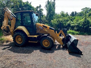 รถตักล้อยาง CAT 420XE ดีเซล พร้อมบุ้งกี๋หน้าและบุ้งกี๋หลัง สำหรับงานก่อสร้างและงานเกษตร - Product Image 2