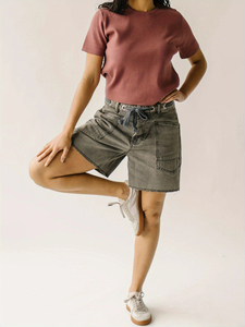 Shorts cargo personnalisables pour femme, taille mi-haute, cordon de serrage, coupe droite, en coton délavé, style décontracté, logo personnalisé, 160g - Product Image 2
