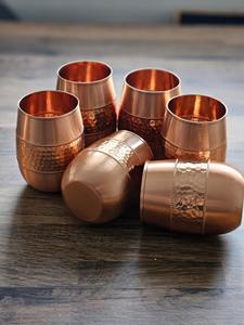 Elegante taza de cobre y vidrio, perfecta para eventos, fiestas, servicio de mesa y regalos. Venta al por mayor desde India. - Product Image 5