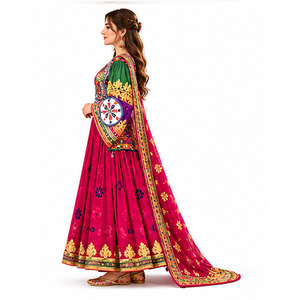 Robes afghanes Kuchi pour femmes, entièrement cousues, prêtes à porter, coupe ample, en soie, décontractées, pour mariage, robes traditionnelles afghanes Kuchi. - Product Image 4