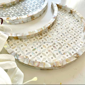 Plateau d'incrustation de coquille de capiz accrocheur artistique dans la meilleure qualité et la meilleure finition, nouveau plateau de vadrouille de conception pour Noël et le ramadan - Product Image 2