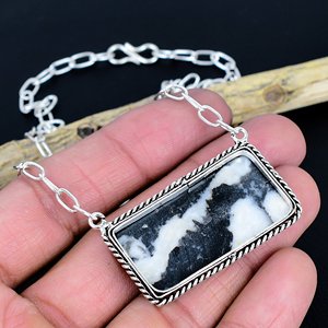 Collar con Colgante de Piedra de Jaspe Búfalo Blanco, Chapado en Plata, Hecho a Mano, Estilo Vintage Cristiano Unisex - Product Image 3