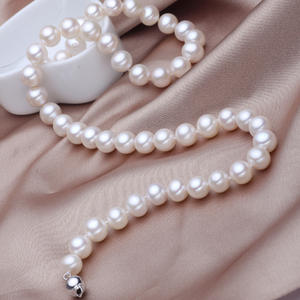 Collier de perles rondes d'eau douce de 9-10 mm en gros, fabricant de Zhuji, forte luminosité avec de légères imperfections - Product Image 3