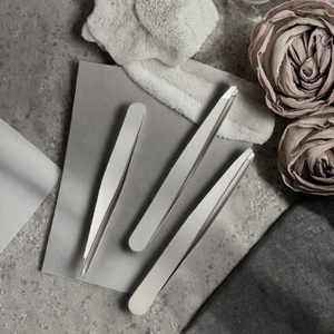 Pinzas Profesionales Personalizadas de Lujo HONGSTARS de Acero Inoxidable para Depilación Facial y de Cejas, Reutilizables, Ultrafinas y Inclinadas - Product Image 2