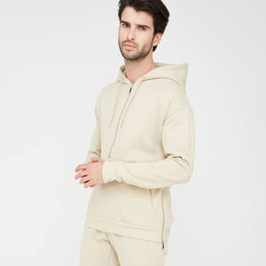 Conjunto Deportivo para Hombre de Diseño Personalizado, Transpirable, de la Mejor Calidad, Tendencia Top 2026, Venta al Por Mayor - Product Image 2