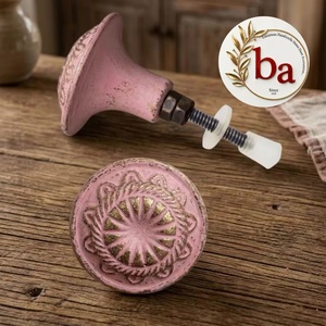 Poignée de meuble en fonte durable Ba, bouton rond rose au design industriel pour tiroir de cuisine, chambre, commode, mobilier - Product Image 1