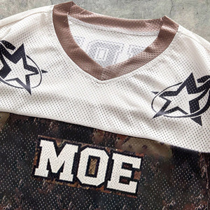 Camiseta de fútbol americano de malla para mujer, oversize, camuflaje, cuello en V, transpirable, de poliéster, estilo urbano, fabricación personalizada, suministro. - Product Image 4