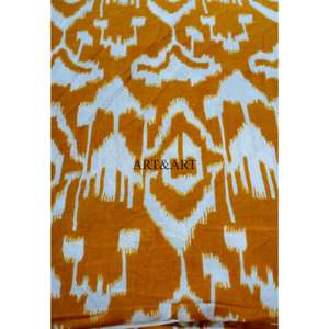 Tissu en coton imprimé ikat de haute qualité pour la confection de vêtements, le artisanat, la couture, le quilting, matière douce et respirante pour un usage quotidien - Product Image 3