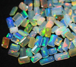 Ópalo natural de 4-6 mm con corte <span class=keywords><strong>esmeralda</strong></span>, juego de color de ópalo, alta calidad, venta al por mayor, piedra preciosa suelta HASNAIN GEMS Rajasthan para anillos y joyería - Product Image 1