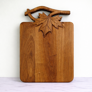Tabla de cortar de madera de acacia con diseño de hoja de arce, superficie lisa y gruesa, duradera, apta para alimentos, bandeja de servir para cocina - Product Image 1