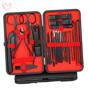 Kit de manicura y pedicura de acero inoxidable, set de cuidado de uñas con cortaúñas, tijeras y pinzas en estuche portátil para uso adulto. - Product Image 1