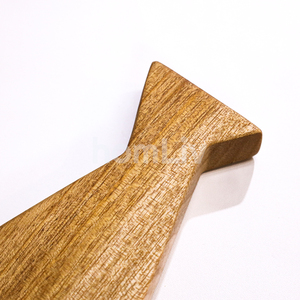 Pot de fleurs sculptural en bois fait main pour salon et patio – Cadeau décoratif artisanal et écoresponsable - Product Image 5