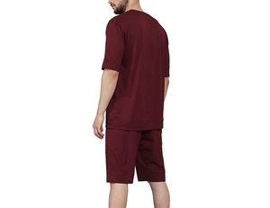 Conjunto de Camiseta y Pantalones Cortos de Algodón Color Granate para Hombre, Cuello Redondo Personalizado, Atuendo Casual de Verano, Color Sólido, Transpirable, Ligero, Corte Regular - Product Image 3