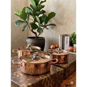 Cacerola Ruffoni de Acero Inoxidable de Primera Calidad con Acabado Cobre Antiguo y Textura Martillada, con Asa Superior Plateada en Forma de Calabaza para Cocina - Product Image 1