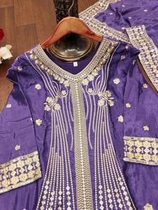 Nouveau modèle de tissu en soie Georgette non cousu, brodé multicolore, pour femmes, pour mariage/fête/événement, salwar kameez de créateur - Product Image 6