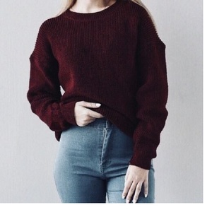 เสื้อสเวตเตอร์ไหมพรมแขนยาวทรงหลวมสำหรับผู้หญิง สไตล์ลำลอง ลดสัดส่วน แต่งลายหัวใจตัดสี สำหรับฤดูหนาว มีโลโก้ด้านหน้า จากบังกลาเทศ ลดราคาพิเศษ - Product Image 4