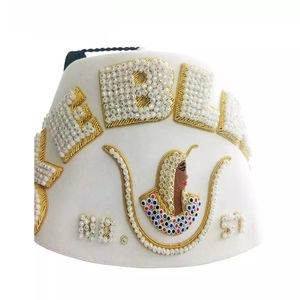 Chapeau Fez DOI PHA - Régalia maçonnique, velours blanc et rangées de strass dorés, type de tissu 100% laine - Product Image 5