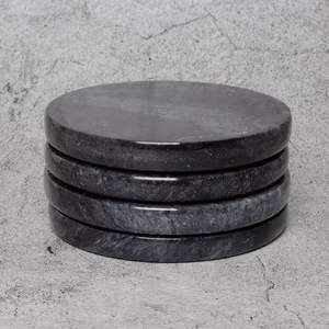Ensemble de sous-verres ronds en marbre naturel noir Gabriella de qualité supérieure, finition élégante en pierre, décoration de luxe pour la maison, protection de table basse, thé - Product Image 1