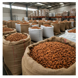 Almendras de Alta Calidad, Almendras Enteras Crudas, Frutos Secos Naturales Saludables, Grado Alimenticio, Proveedor Mayorista de Exportación, Almendras Naturales - Product Image 1