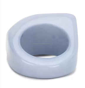 Vente en gros personnalisée de la meilleure qualité fabriquée à la main de haute qualité belle bague en résine colorée pour les femmes faite à la main en Inde - Product Image 2