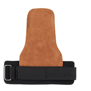 Poignées de sport Nayab Industries en cuir suédé de qualité supérieure, antidérapantes et respirantes, pour tractions, musculation, entraînement et fitness - Product Image 4