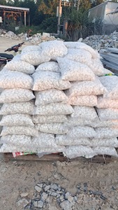 หินกรวดสีขาวธรรมชาติสำหรับตกแต่งสวน ทางเดิน และปูพื้น - Product Image 4