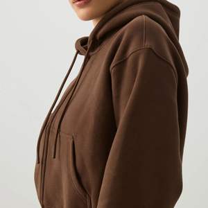 Sudadera con capucha extragrande para mujer, ajustada, de algodón y forro polar marrón, conjunto de 2 piezas con pantalón jogger, logotipo personalizado, OEM, venta al por mayor - Product Image 3