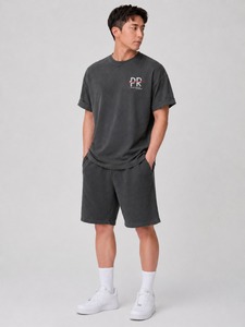 ชุดลำลองผู้ชายสองชิ้น เสื้อยืดและกางเกงขาสั้น ระบายอากาศได้ดี น้ำหนักเบา เหมาะสำหรับฤดูร้อน ชุดกีฬา ชุดลำลอง ชุดออกกำลังกาย - Product Image 1