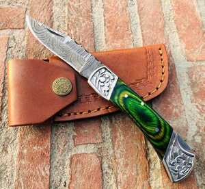 Cuchillo Plegable de Acero de Damasco Hecho a Mano OEM con Empuñaduras Grabadas en Acero, Cuchillo de Bolsillo Plegable para Exteriores de Acero de Damasco Hecho a Mano - Product Image 3