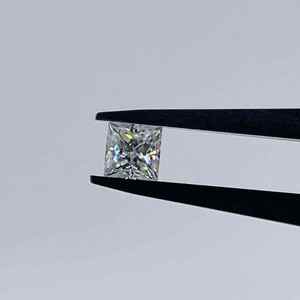 Anillo de Compromiso con Diamante Suelto de Alta Calidad, Corte Princesa de 2.50CT, Diamante Cultivado en Laboratorio, Certificado IGI, E VS1, Perforado con Láser, 7mm X 7mm - Product Image 3