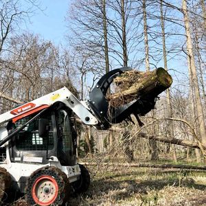 Pinza per Tronchi da 30 Pollici per Skid Steer con Apertura Artiglio da 42 Pollici, Capacità 3000 Libbre, Montaggio Universale per Edilizia e Agricoltura TMG SLG30 - Product Image 5