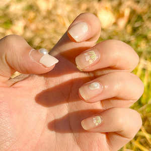 สติ๊กเกอร์ติดเล็บเจลกึ่งสำเร็จรูปคุณภาพระดับซาลอนเกาหลี 100% สำหรับทำเล็บมือ วีแกน ปราศจากการทดลองกับสัตว์ ปลอดสารพิษ ขายส่ง 28 ชิ้น - Product Image 5