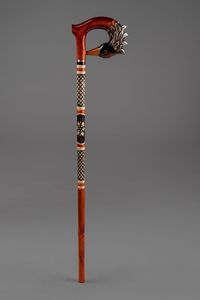 Canne de marche et bâton décoratif en bois poli plaqué argent moderne, objet d'art sculpté de collection haut de gamme - Product Image 3