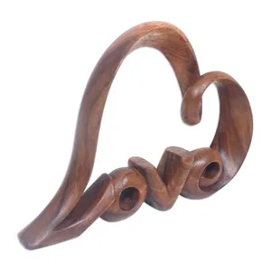 Sculpture en bois en forme de cœur, sculptée à la main, accent décoratif romantique, décoration intérieure, cadeau moderne minimaliste - Product Image 2