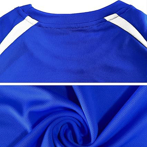 Uniforme de Fútbol OEM para Entrenamiento y Competición, Jersey y Pantalones Cortos de Poliéster Transpirable de Secado Rápido, Fabricante - Product Image 4