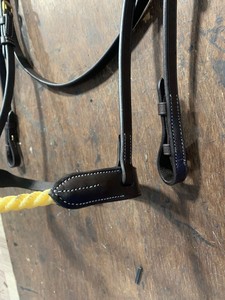 Nueva brida de cuero de caballo 2026 con cordón de nariz encerado color marrón para caballo de carreras de alta velocidad - Product Image 2