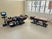 Table de décompression avancée de qualité supérieure, électrique, réglable en hauteur, pour thérapie chiropratique et traitement de la colonne vertébrale – Fabricant et fournisseur