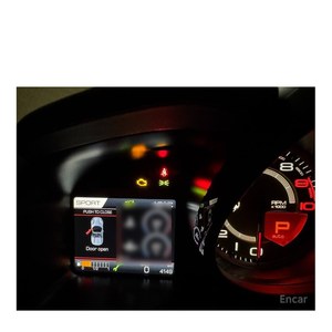 Ferrari 812 6.5 V12 Volante a la Izquierda, Diciembre 2020, 4.150 km, Emisión Euro V, Caja de Cambios Semiautomática, 2 Plazas - Product Image 4