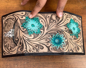 กระเป๋าสตางค์หนังแท้สลักลายไม่ซ้ำใครมีสไตล์ใหม่กระเป๋าสตางค์พับสามทบสำหรับผู้ชายกระเป๋าถือหนังแฟนซีแบบใช้มือเป็นเครื่องมือส่วนตัว - Product Image 4