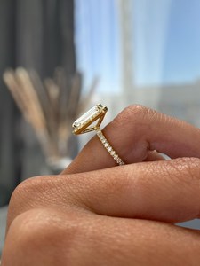 Anillo Art Deco de Diamante de Corte Esmeralda de 3.01 CT Cultivado en Laboratorio, de Lujo, para Mujer, Oro Sólido de 14K, Regalo de Compromiso para Novia - Product Image 3