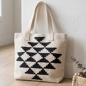 Sacs de plage Kilim durables blancs à motif triangulaire élégant – Grande vente – Sac de transport pour le marché et le shopping – Sac à vêtements - Product Image 5