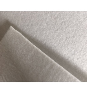 ผ้าฟลีซเนื้อนุ่มเคลือบ PE แบบไม่ทอ น้ำหนักเบา 120GSM ผลิตจากโพลีเอสเตอร์ 100% สำหรับอุตสาหกรรมบุผ้าบ้าน ผ้าบุเฟอร์นิเจอร์ และงานตกแต่งภายใน - Product Image 6