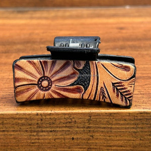 Nouveau 2025 élégant mignon luxe Vintage Style occidental femmes usiné à la main en cuir pince à cheveux fête quotidienne en cuir véritable pinces à griffes - Product Image 4