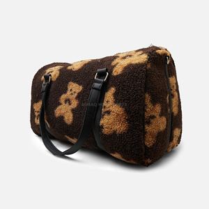 Sac de voyage classique britannique vert, sac de sport et de gym multicolores - Product Image 2